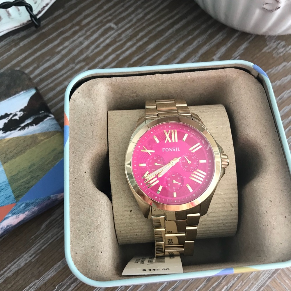 Fossil Boyfriend Watch Pink & Gold needs battery